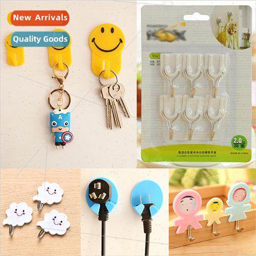 Family three hooks/sticky hooks smiley face sticky hooks Pla