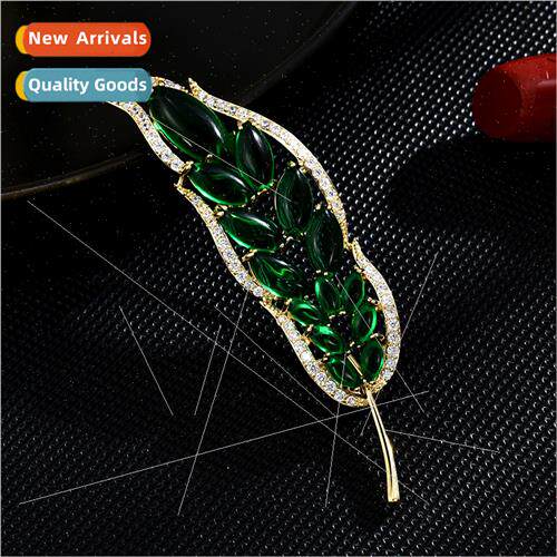 New emerald leaf corsage vintage elegant plant brooch fashio