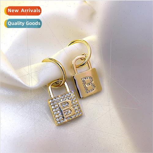 Metal flash diamond letter lock earrings 2022 new tide simpl