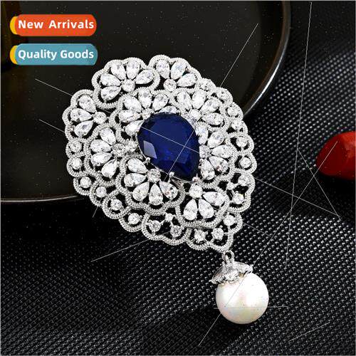 Europe exquise court full zirconium noble coat brooch anti-t