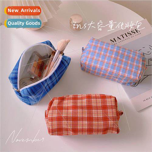 mple JK cosmetic bag portable carry-on clutch bag retro plai
