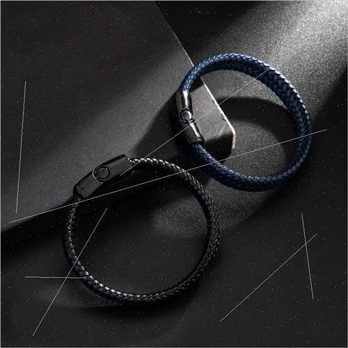 Grid Black Woven Leather Bracelet Magnetic Clasp Fashion Bra