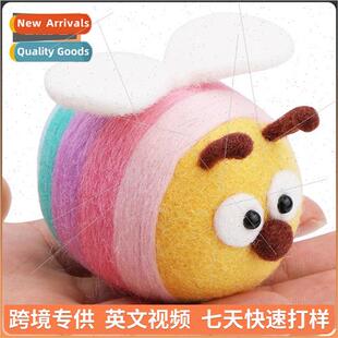 Wool Felt Bee Pendant Handmade diy wool felt poking prodding