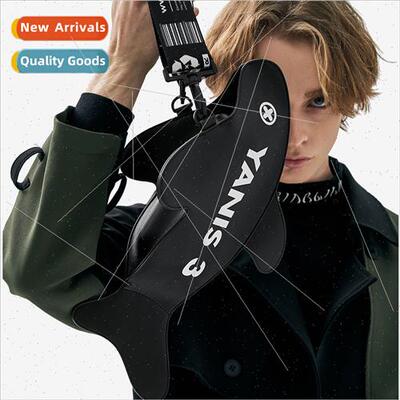 Insulated Mug Looking Shark Mug Crossbody Bag Trend ins Men