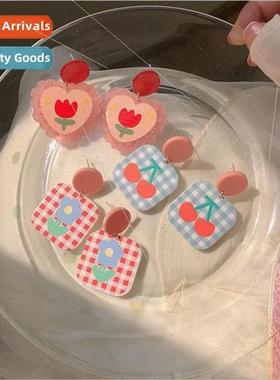 Super spring girly heart pink tulip rose earrings clashing c