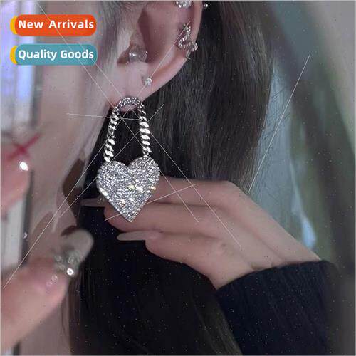 Heartbeat Korealove full diamond earrings gold-plated senior