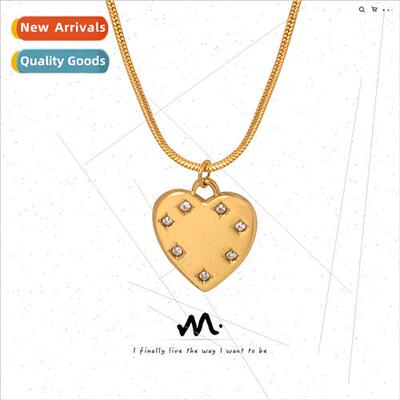 Europe new niche heart-shaped diamond-set tanium steel penda