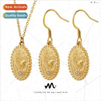 French Court vintage niche elegant portra inlaid zirconia ov