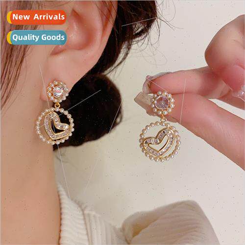 Sweet Zirconia Millet Beads Love Earrings适用Women Niche Fas