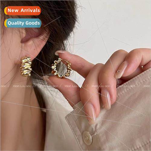 French retro irregular earrings female 2023 new tide earring