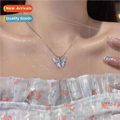 Retro gradient butterfly necklace 2023 new fashion sweet coo
