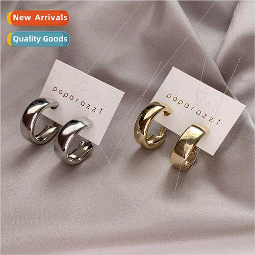 S925 silver pin Europe minimalist large earrings metal sense