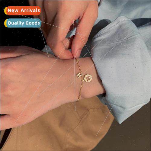 Korea sense bracelet zirconia round plate H letter bracelet