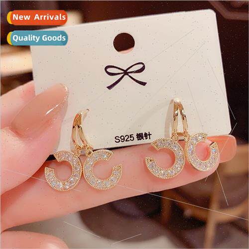 Koreaearrings female small fragrant zirconia double C earrin