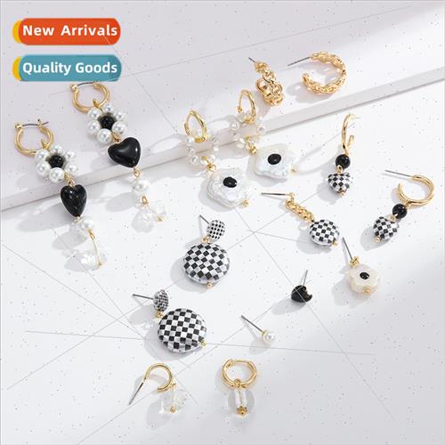 Black whe oil drop baroque pearl millennial checkerboard ful