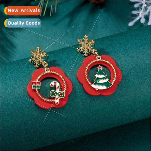Christmas new earrings creative Christmas e walking stick sn