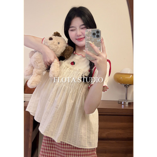 【flota】小草莓刺绣吊带假两件纯棉短袖T恤女甜美少女风上衣