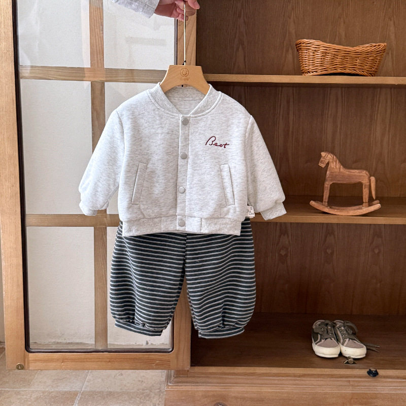 婴儿衣服春装男宝宝套装外套新款洋气一岁帅气婴幼儿春秋季两件套