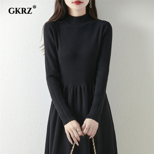 法式 轻奢设计感赫本风半高领毛衣长裙 针织连衣裙女2025秋冬新款