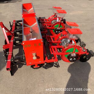 两行毛豆点播机 毛豆玉米播种施肥覆膜机 免扣膜花生膜上点播机