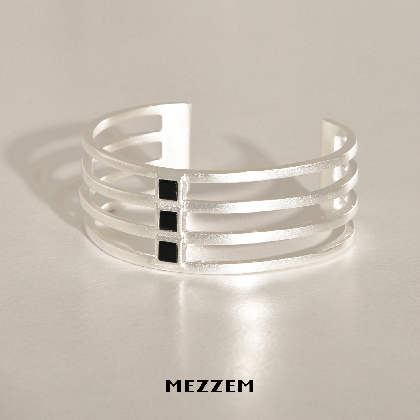 MEZZEM多层镂空黑玛瑙宽手镯复古前卫原创小众设计中性潮流高级感