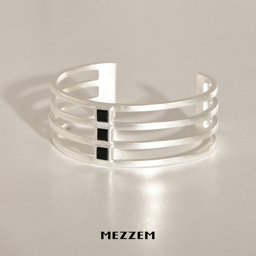 MEZZEM多层镂空黑玛瑙宽手镯复古前卫原创小众设计中性潮流高级感