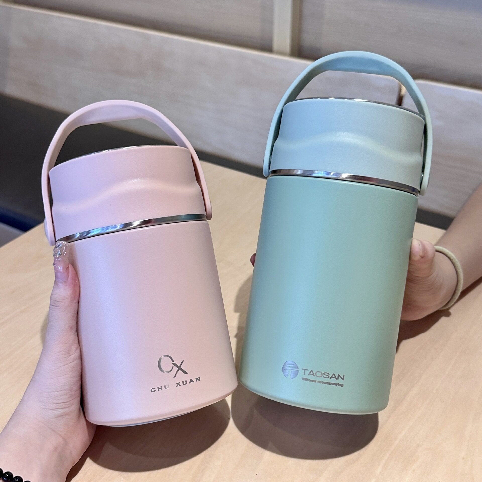 韩版简约奶油色系焖粥保