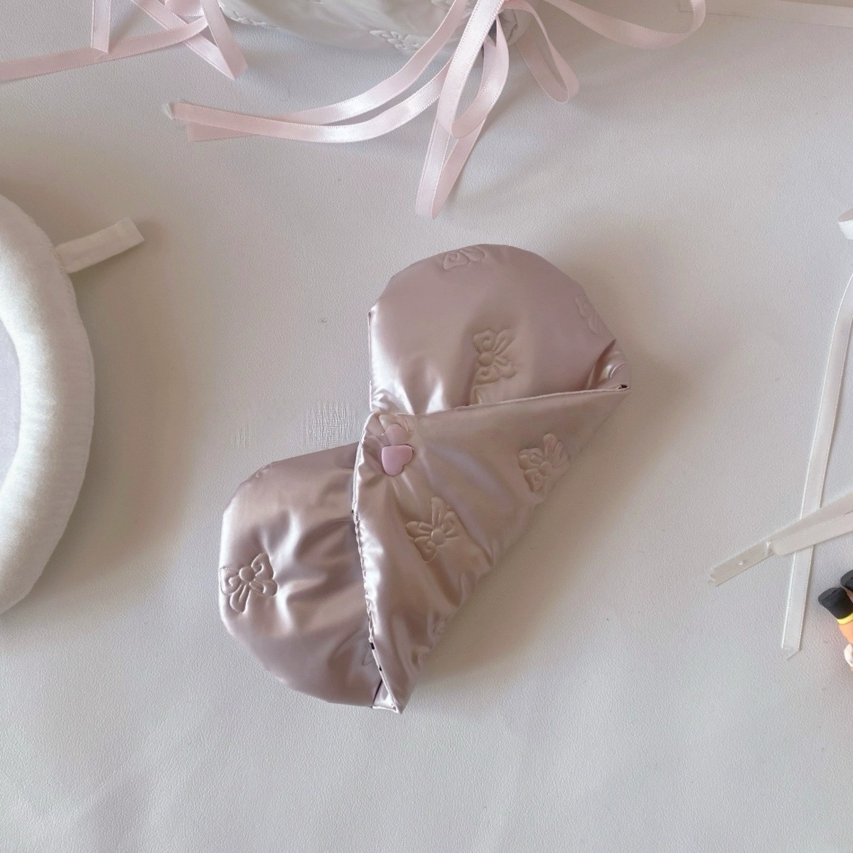 韩系ins风粉色蝴蝶结搭扣布艺眼镜收纳包少女心可爱防水墨镜盒子