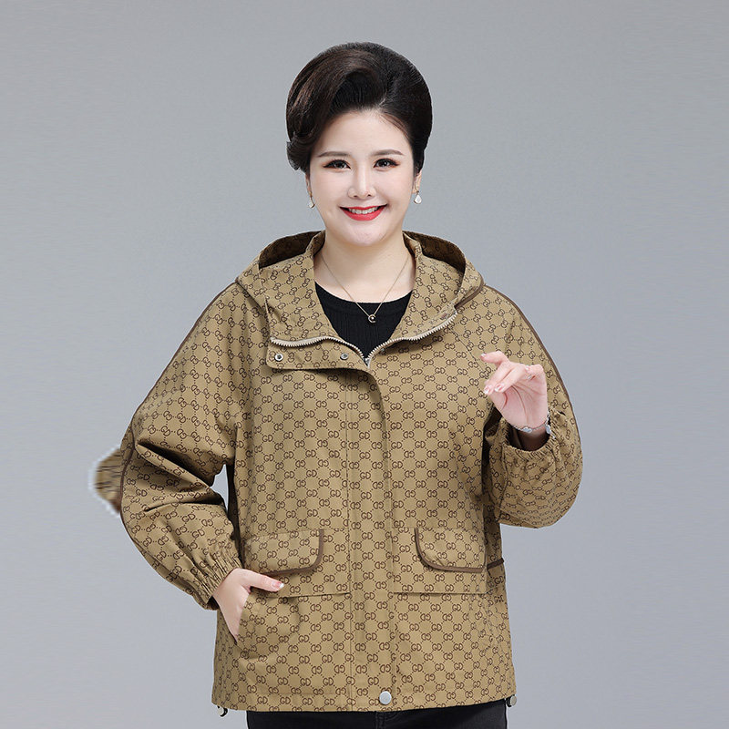 妈妈秋装2023新款洋气外套中老年女装奶奶连帽时尚宽松女士上衣服怎么看?