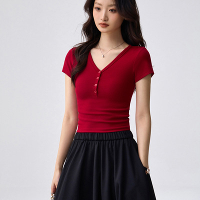 260g优可丝亨利纽扣短袖T恤女夏新款V领高腰短款修身显瘦气质上衣