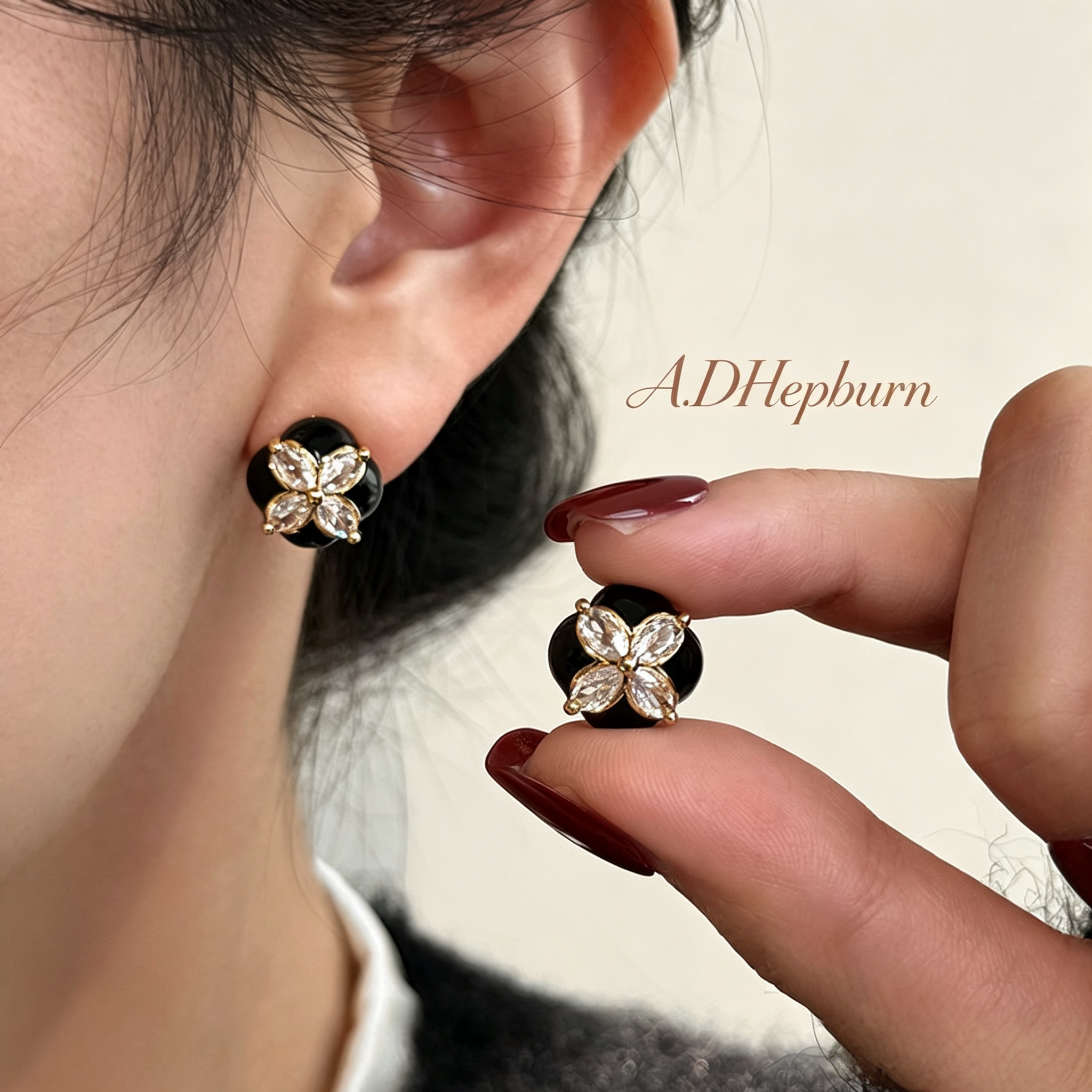 A.DHepburn小香风四叶草耳钉轻奢