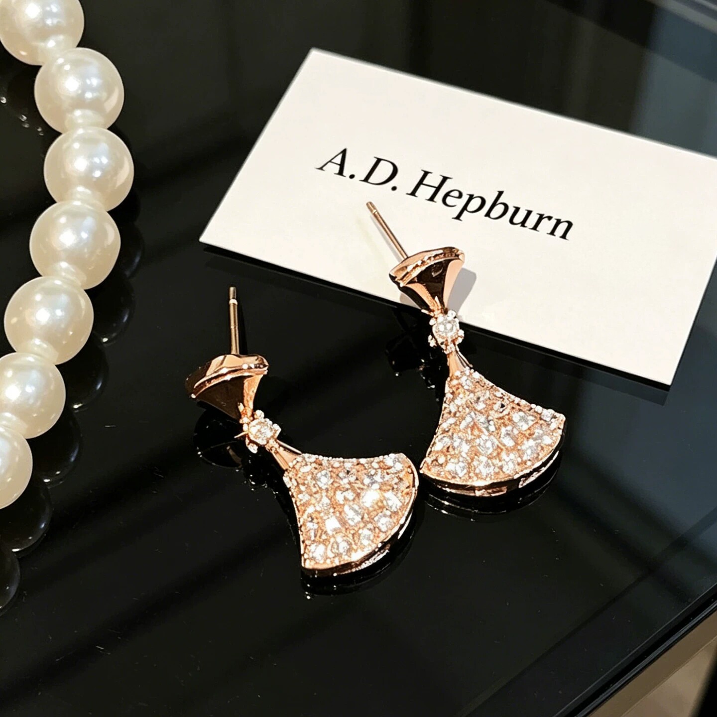 A.DHepburn满钻小扇形银针耳钉女