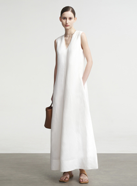 LIAC ROC2025款夏季亚麻V领无袖连衣裙女白色莱赛尔优雅长裙