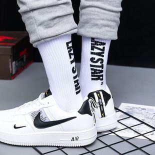 2双秋冬男士 长筒袜纯棉运动袜字母潮袜街头ins嘻哈男袜高腰长袜