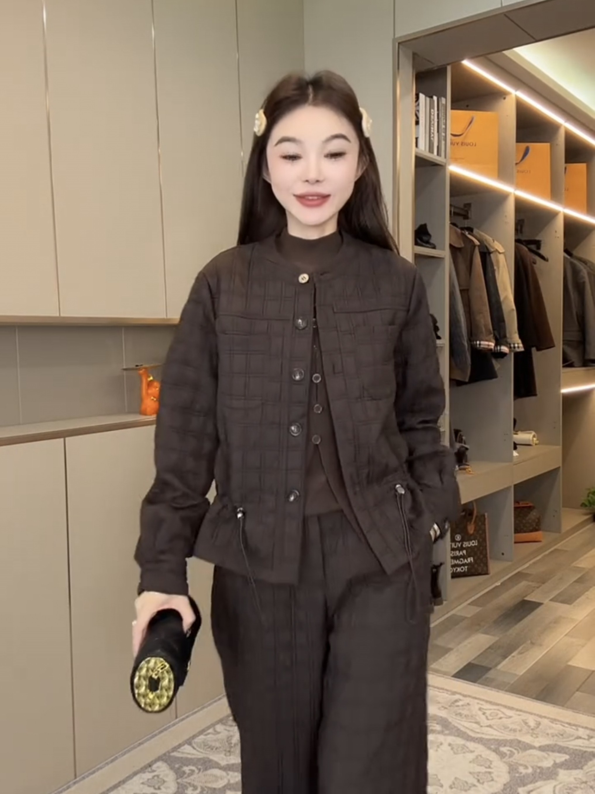 高级感套装秋季女装新款复古显瘦抽绳设计压格短外套搭配阔腿裤潮