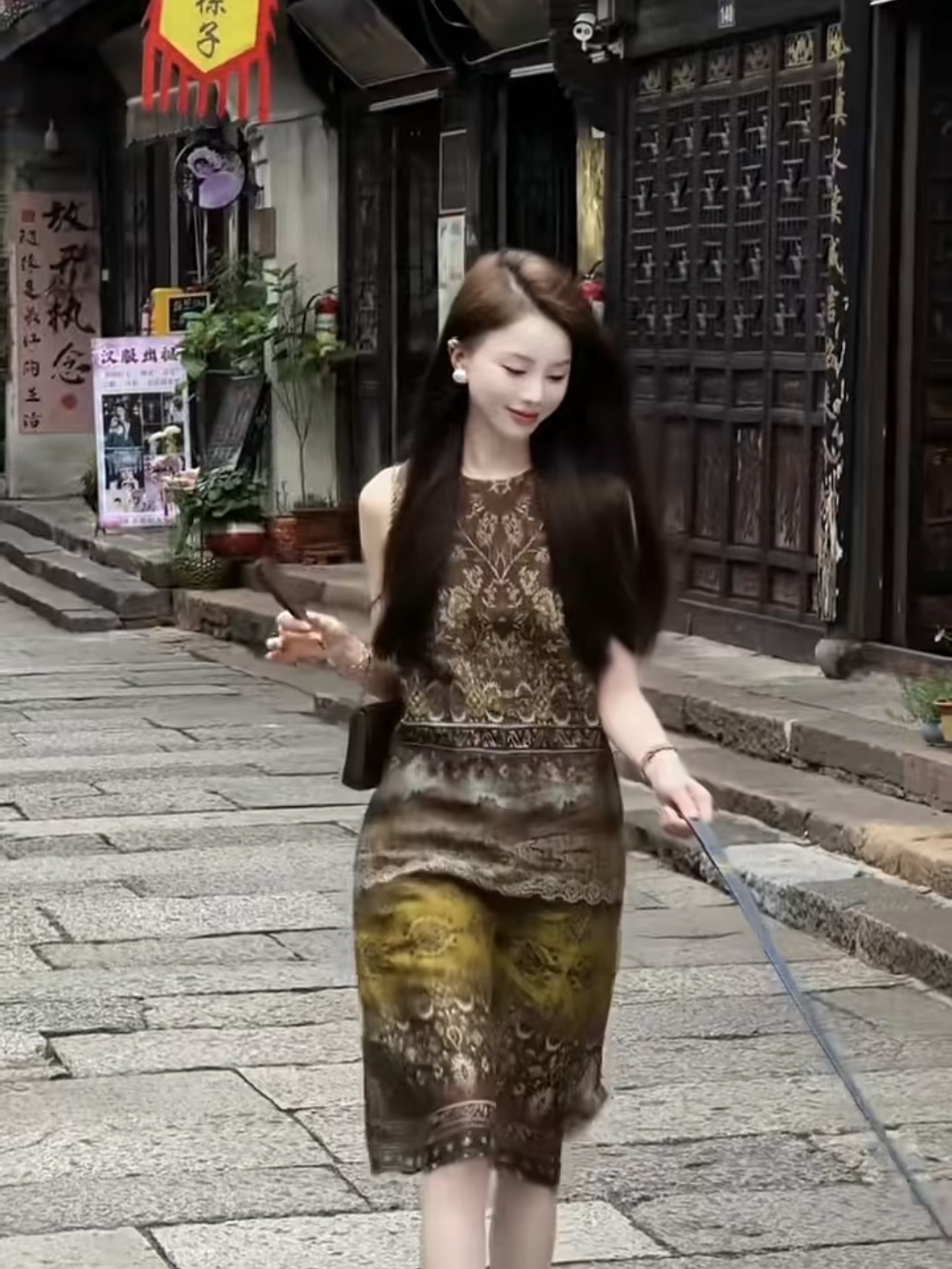 夏季老钱风舒适宽松天丝复古民族风印花无袖连衣裙女气质背心裙潮