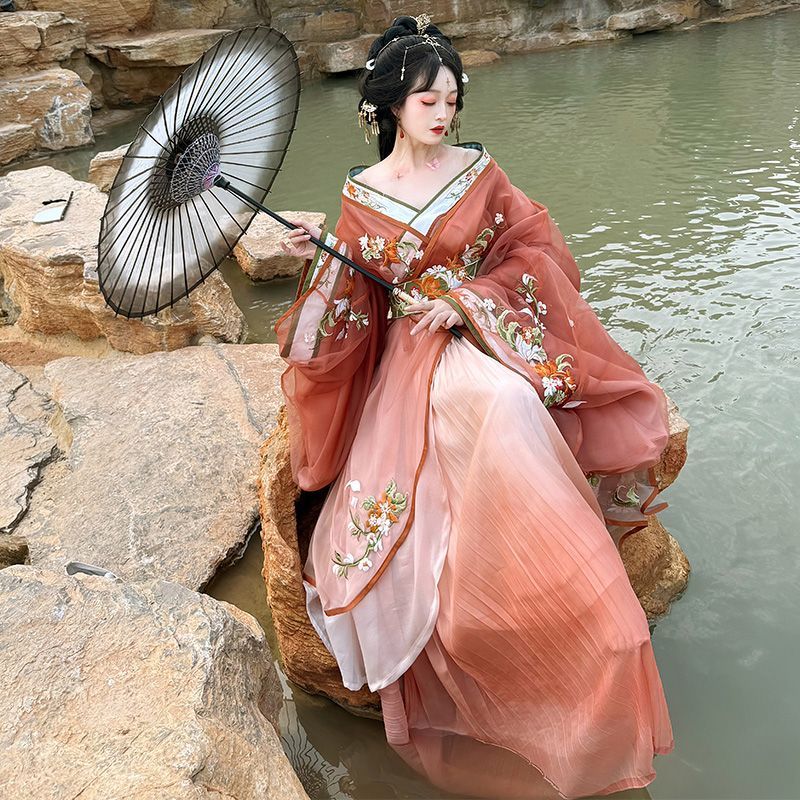汉服女春秋新款战国袍