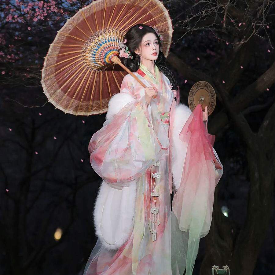 一念花开清冷系拖尾战国袍汉服