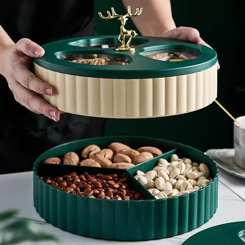 伊藤良品过年喜事小鹿糖果干果盒分格带盖新年果盘坚果零食收纳盘