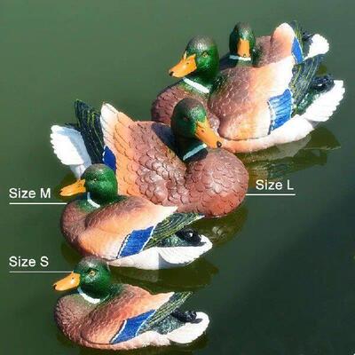 Cute Resin Floating Duck Statue Outdoor Garden Pond Fish