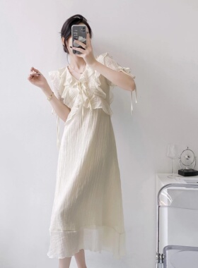 Meliss Lazy荷叶边连衣裙温柔风气质设计感小众V领泡泡袖长款裙子