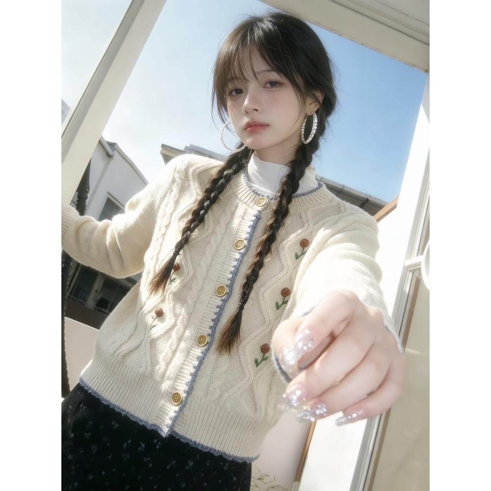 甜美风立体花朵刺绣针织开衫女秋冬2026新款宽松百搭圆领毛衣外套