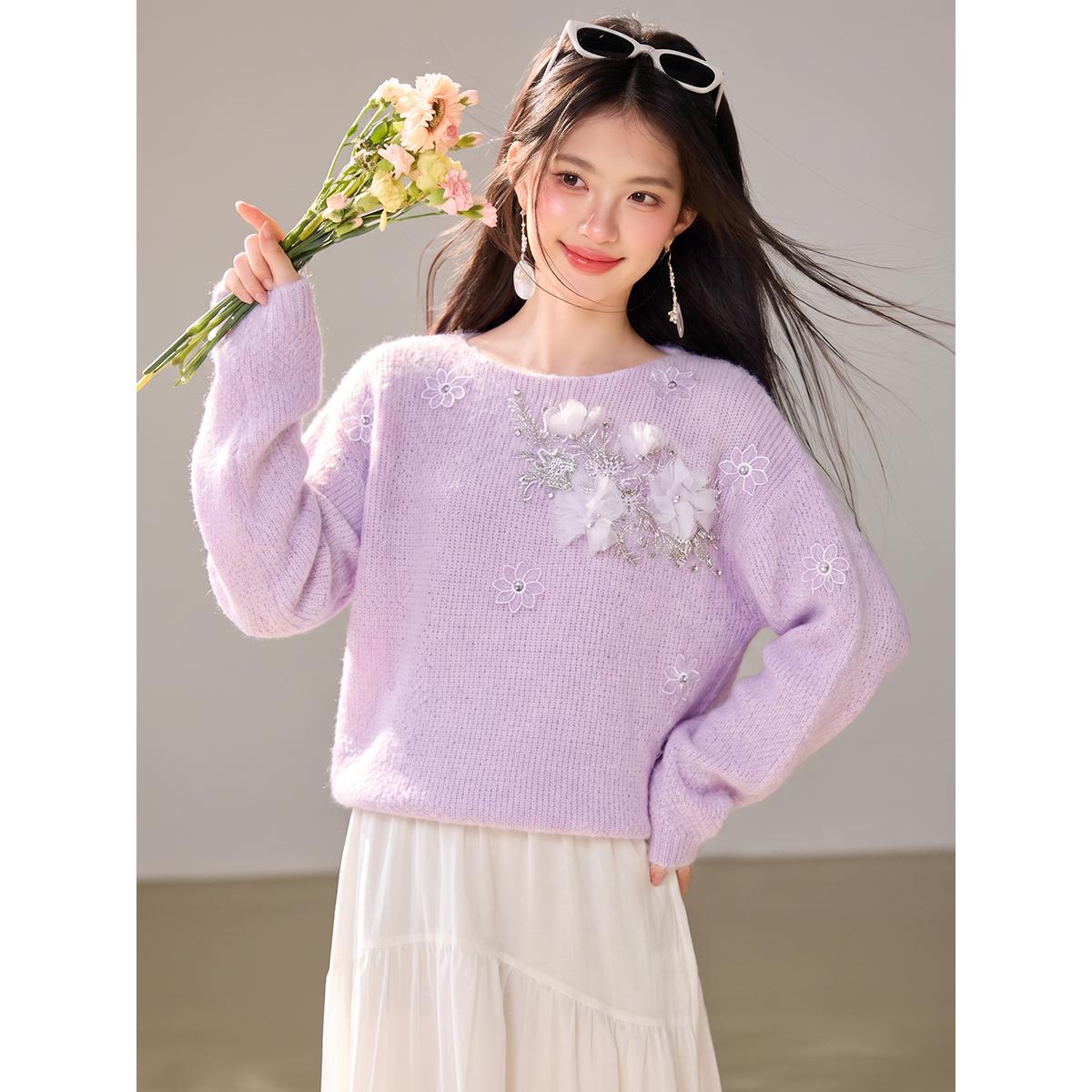 渐变立体花朵软糯毛衣女秋温柔风宽松落肩慵懒风圆领上衣
