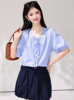 已出货法式V领蓝色衬衫女夏季木耳边系带泡泡袖温柔风短袖上衣