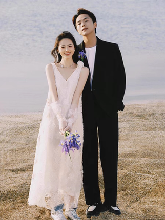 法式白色V领轻纱晨袍新娘订婚晨拍超仙宴会旅拍派对晚礼服连衣裙