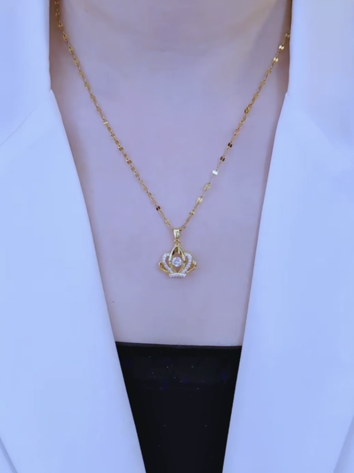 钛钢女微镶灵动皇冠项链女