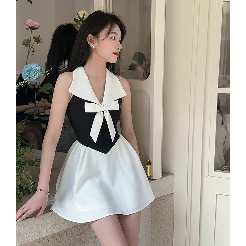 金叶叶 挂脖V领夏季新款小众设计法式收腰显瘦黑色无袖连衣裙女