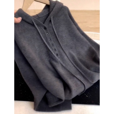 灰色连帽针织衫女秋冬季慵懒风