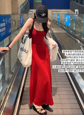 孕妇套装吊带连衣裙2025新款夏季红色显瘦紧身性感辣妈套装两件套