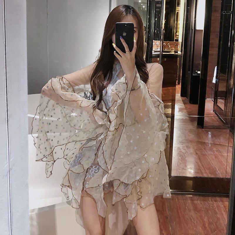 海边度假连衣裙三亚旅游海岛裙小个子沙滩裙超仙喇叭袖连体裤
